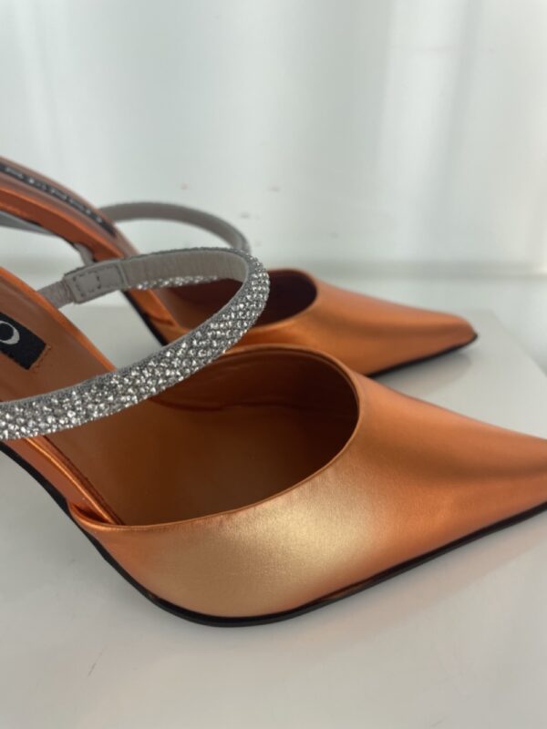Odessy I - Size 38 (Sample)