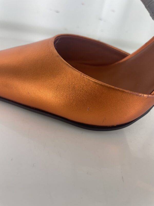 Odessy I - Size 38 (Sample)