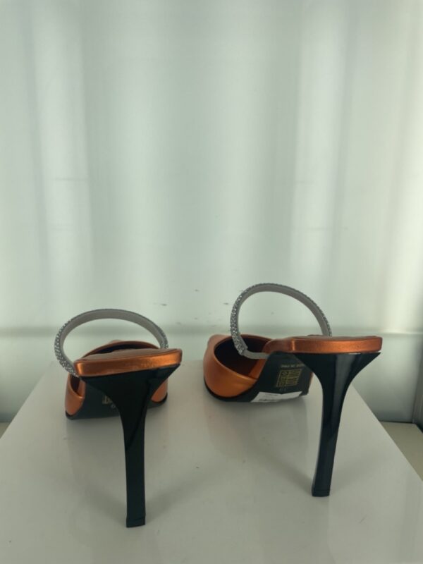 Odessy I - Size 39 (Sample)