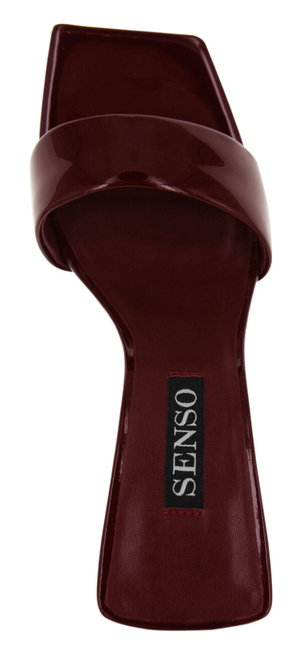 Floss II - Size 37 (Sample)