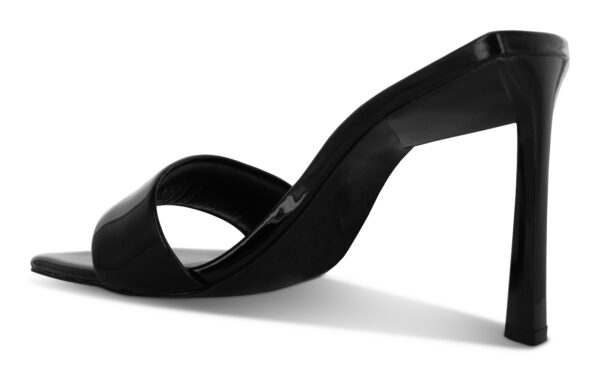 Floss II - Size 37 (Sample)