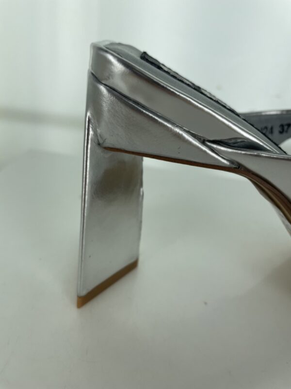 Valeria - Size 37 (Sample)