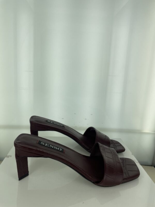 Maisy I - Size 39 (Sample)