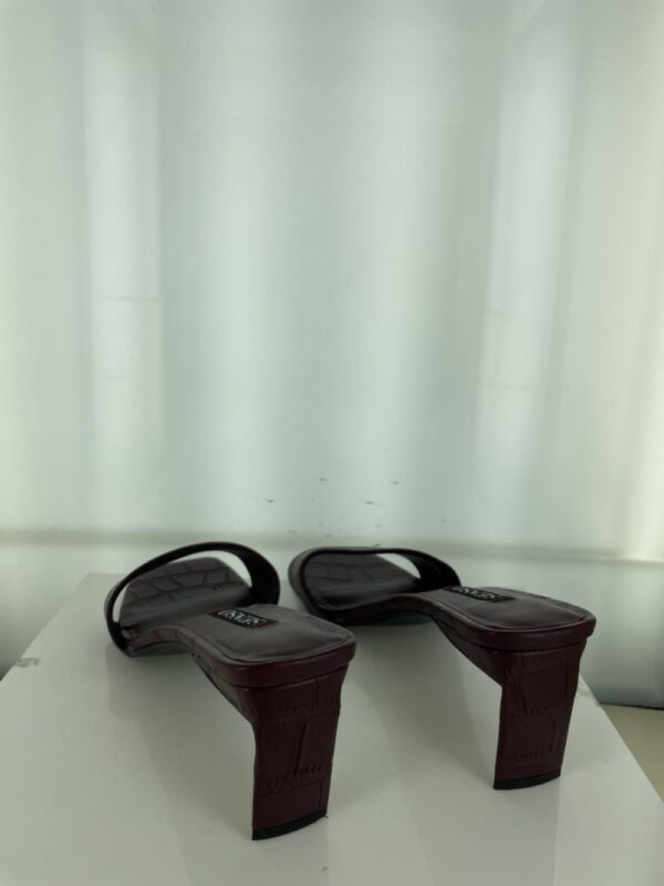 Maisy I - Size 39 (Sample)