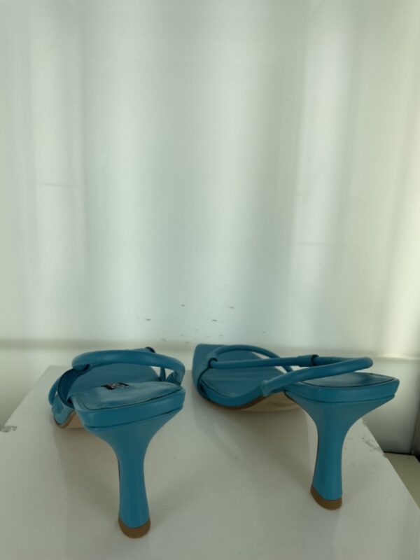 Uxley - Size 41 (Sample)