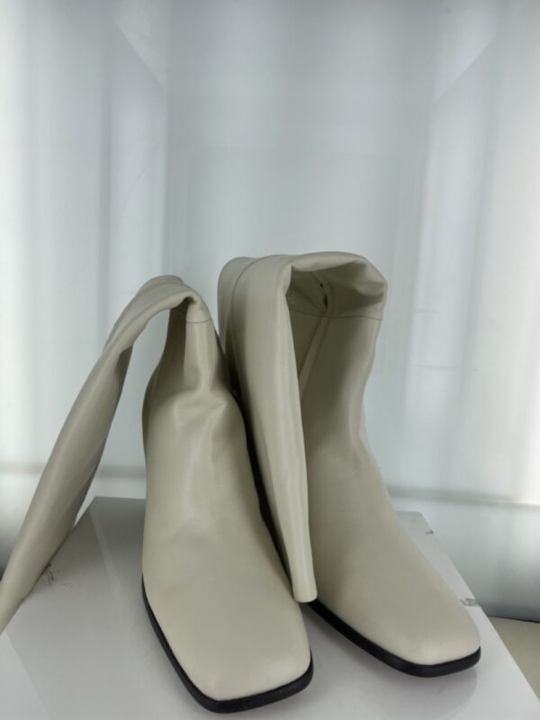 Zandar I - Size 41 (Sample)