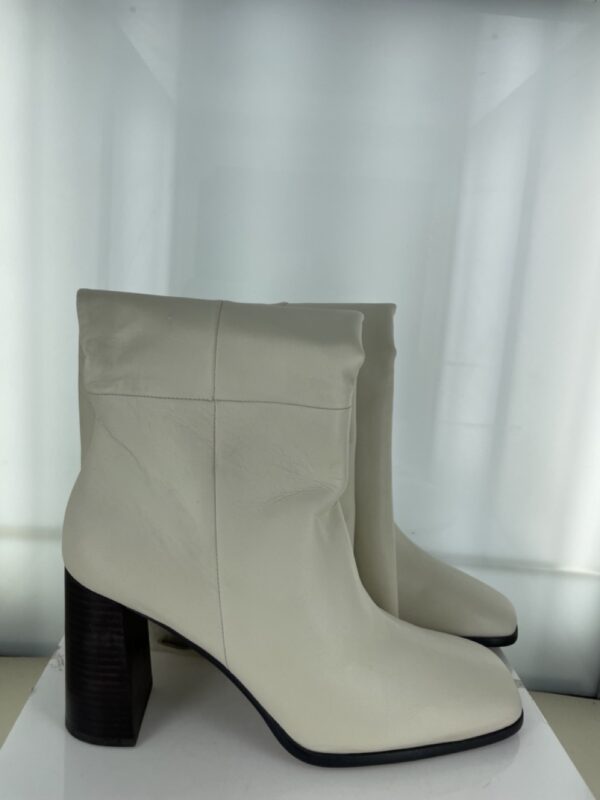 Zandar I - Size 41 (Sample)