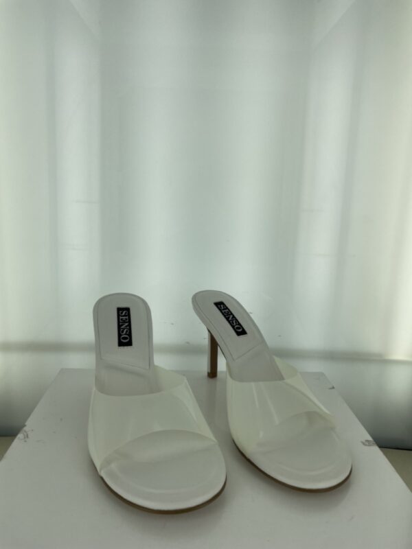 Uda I - Size 37 (Sample)