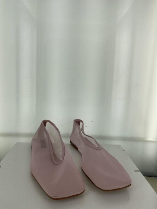 Daisy - Size 37 (Sample)