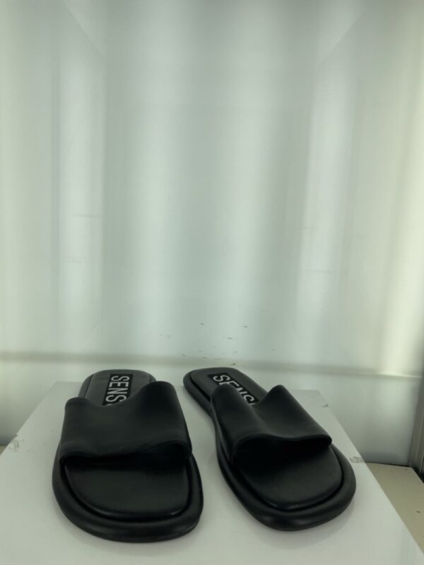 Bryce - Size 37 (Sample)