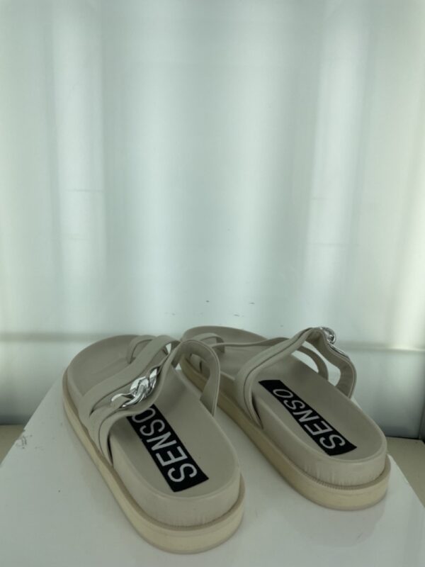 Nikita - Size 39 (Sample)
