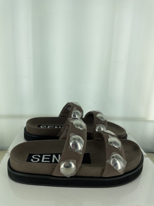 Zeon II - Size 36 (Sample)