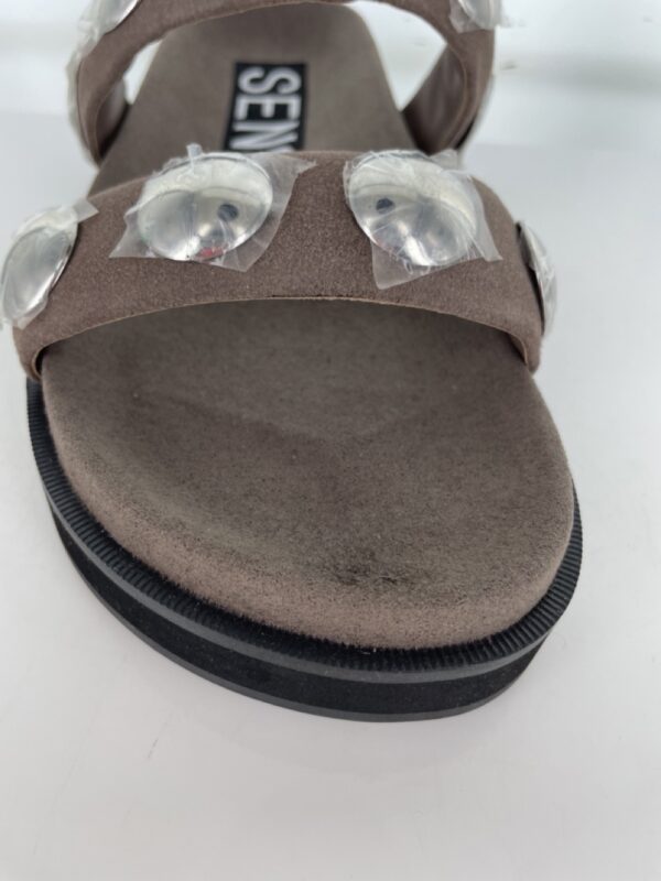Zeon II - Size 36 (Sample)