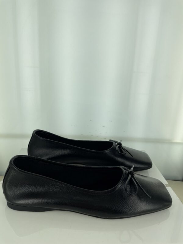 Becca - Size 37 (Sample)