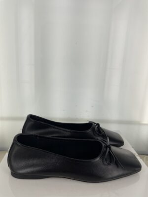 Becca - Size 37 (Sample)