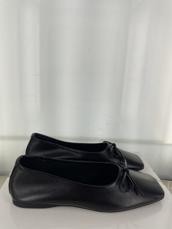 Becca - Size 37 (Sample)