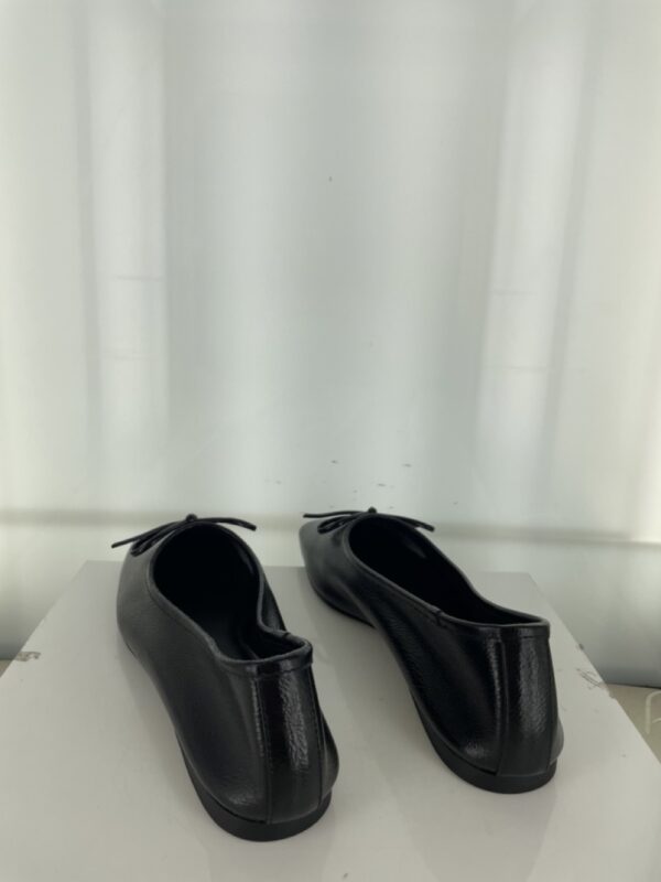 Becca - Size 37 (Sample)