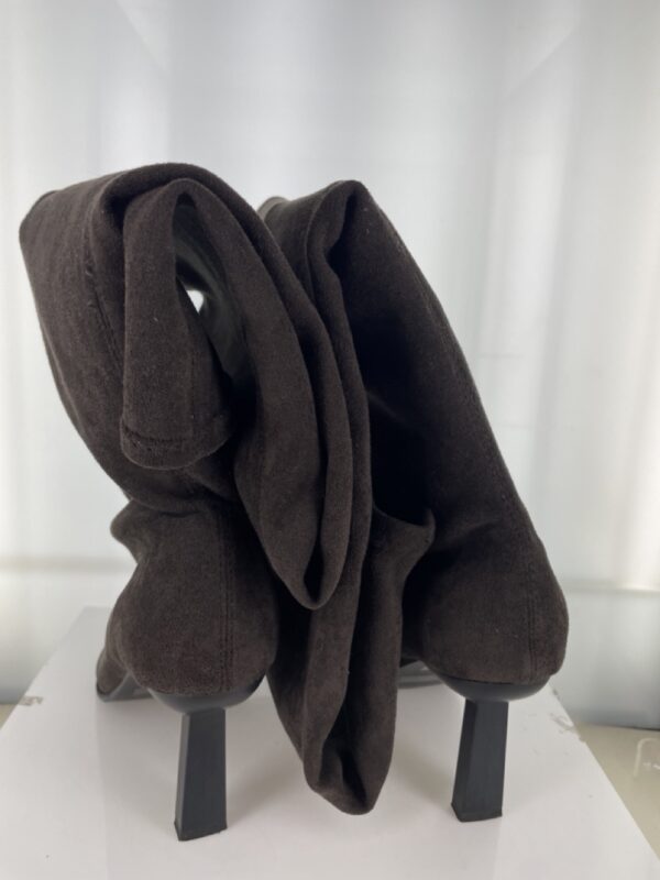 Ginny II - Size 39 (Sample)