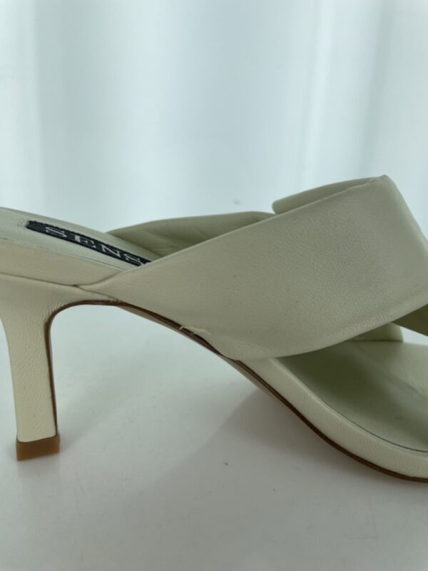 Mabel - Size 37 (Sample)