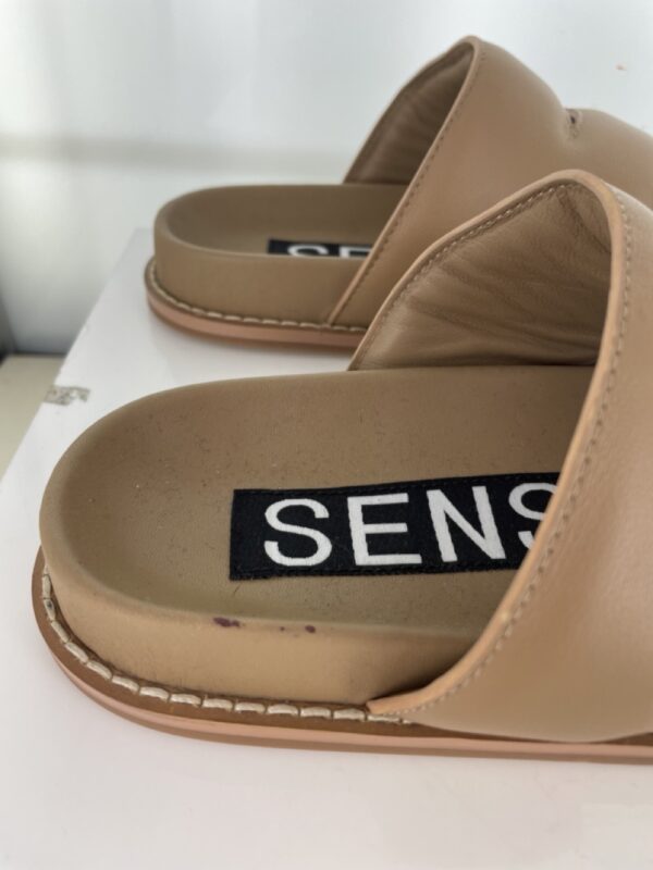 Luka - Size 37 (Sample)