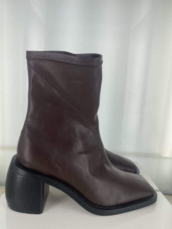 Matilda - Size 37 (Sample)