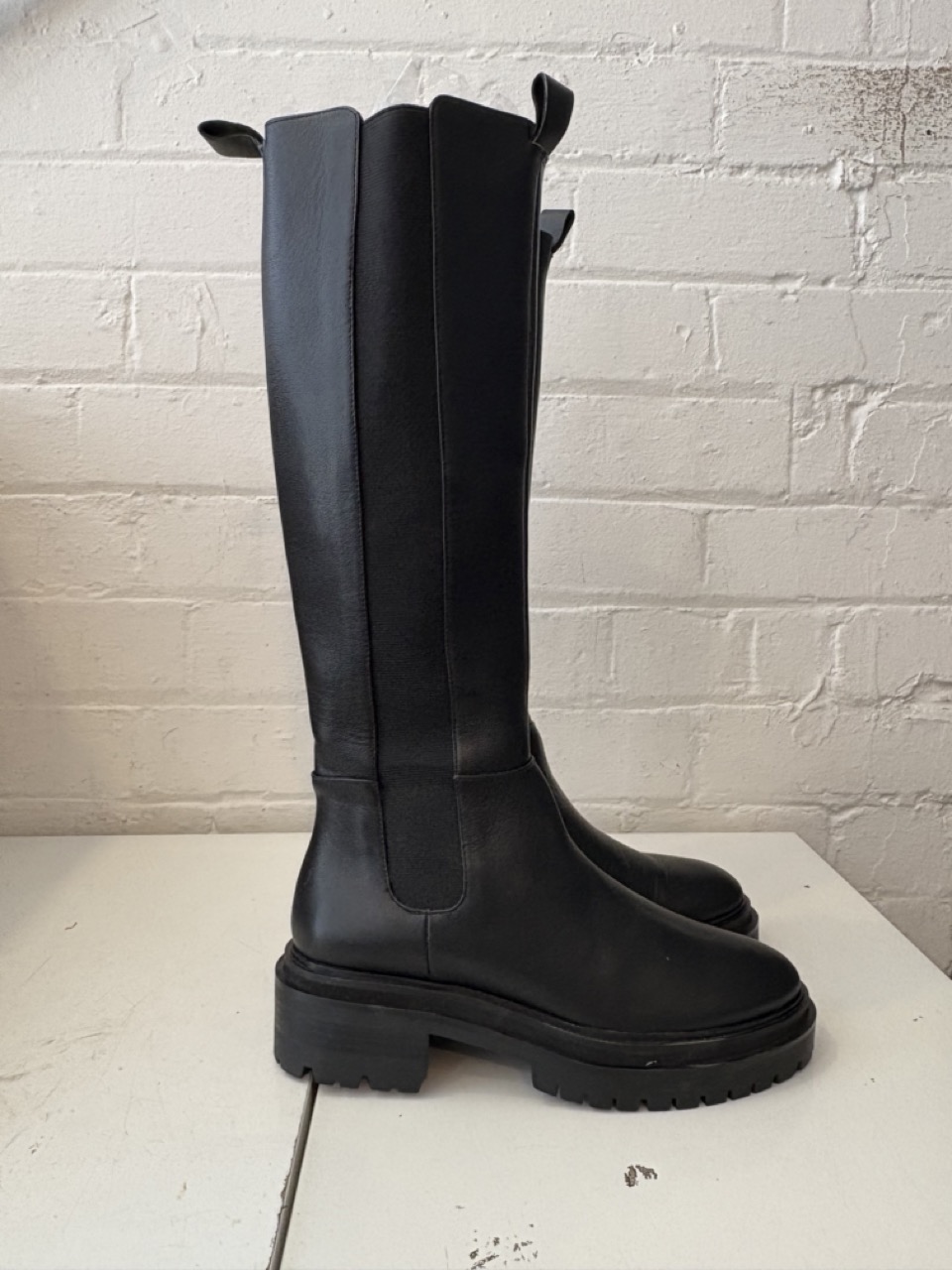 Presley - Size 37 (Sample)