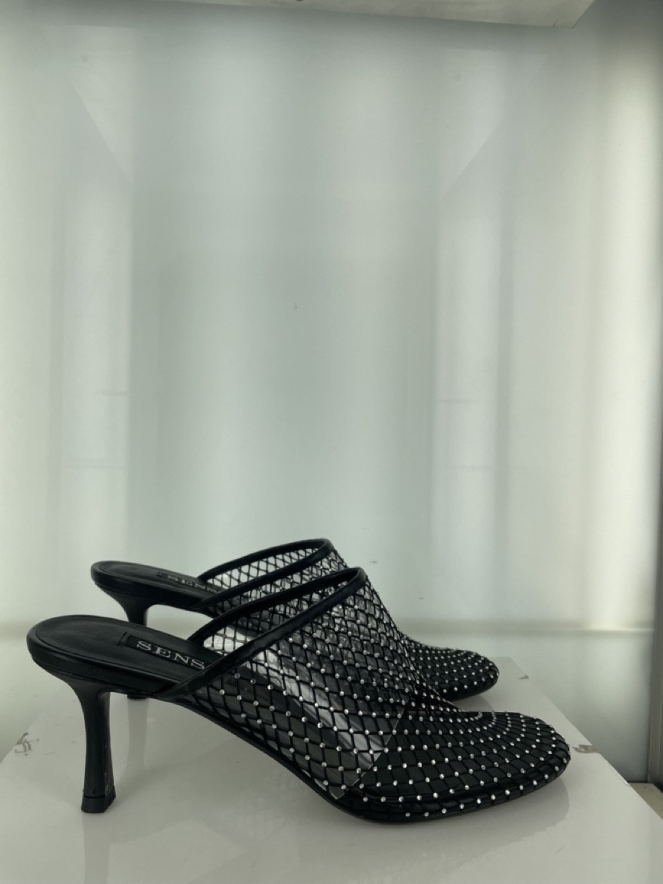 Pam - Size 40 (Sample)