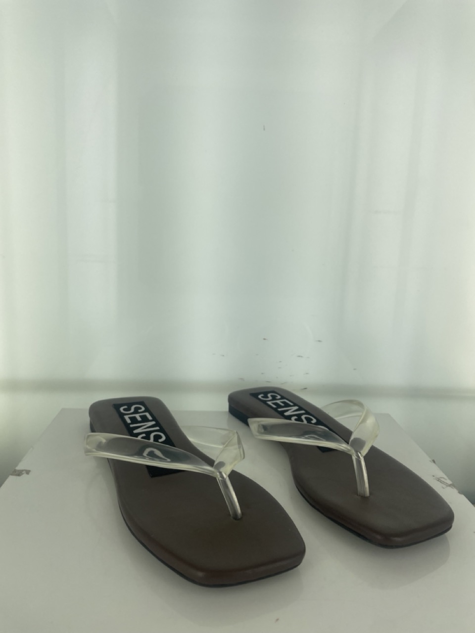 Hula - Size 35 (sample)