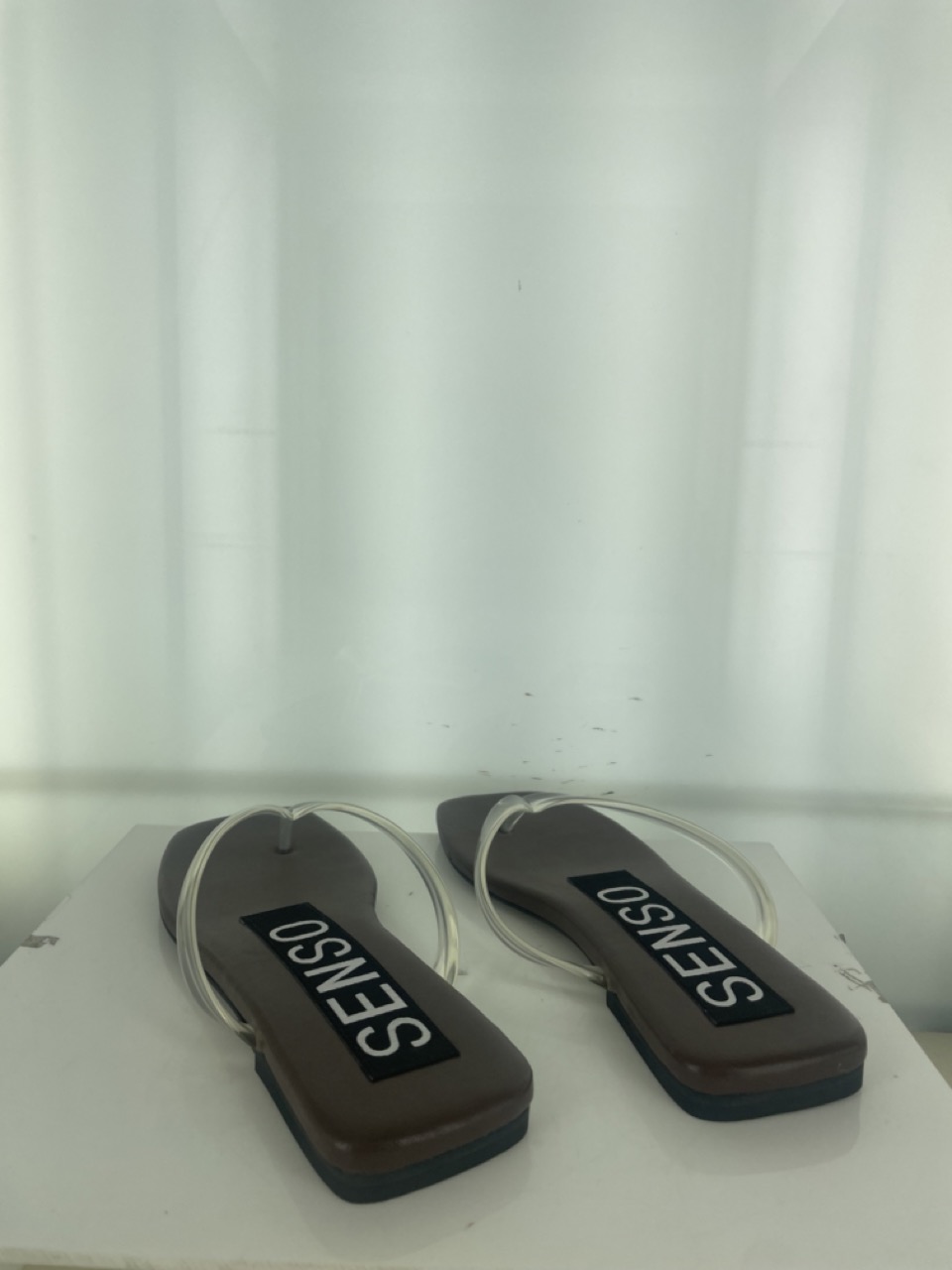 Hula - Size 35 (sample)