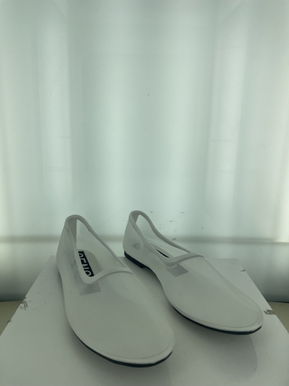 Dena - Size 39 (Sample)