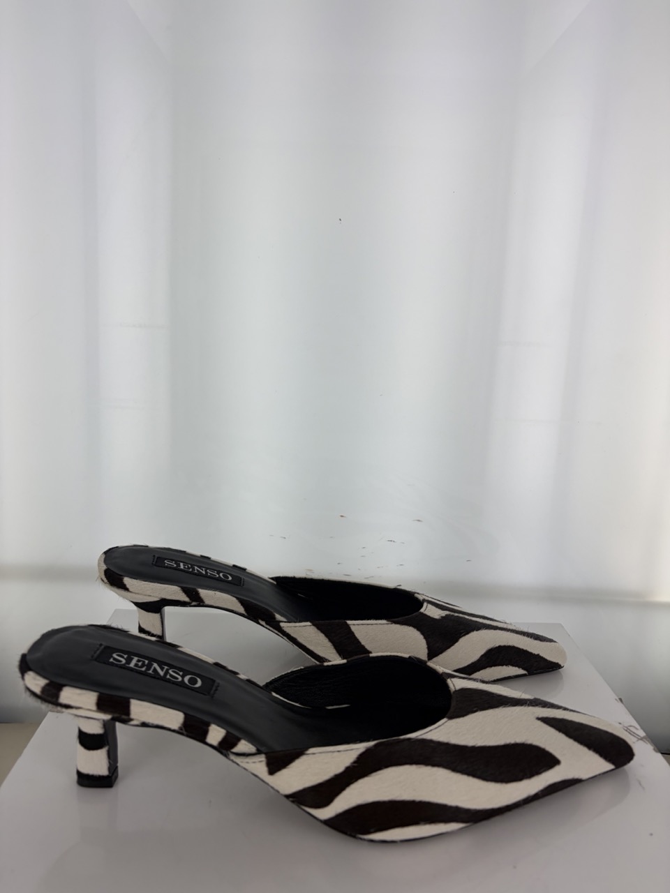 Milly I - Size 37 (Sample)