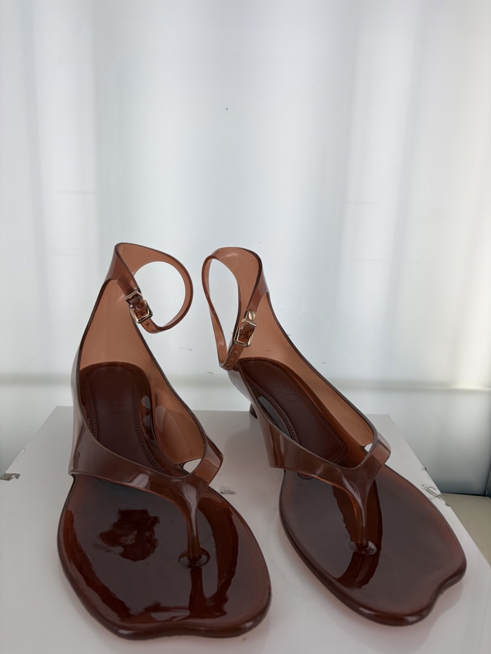 Quinlyn - Size 42 (Sample)