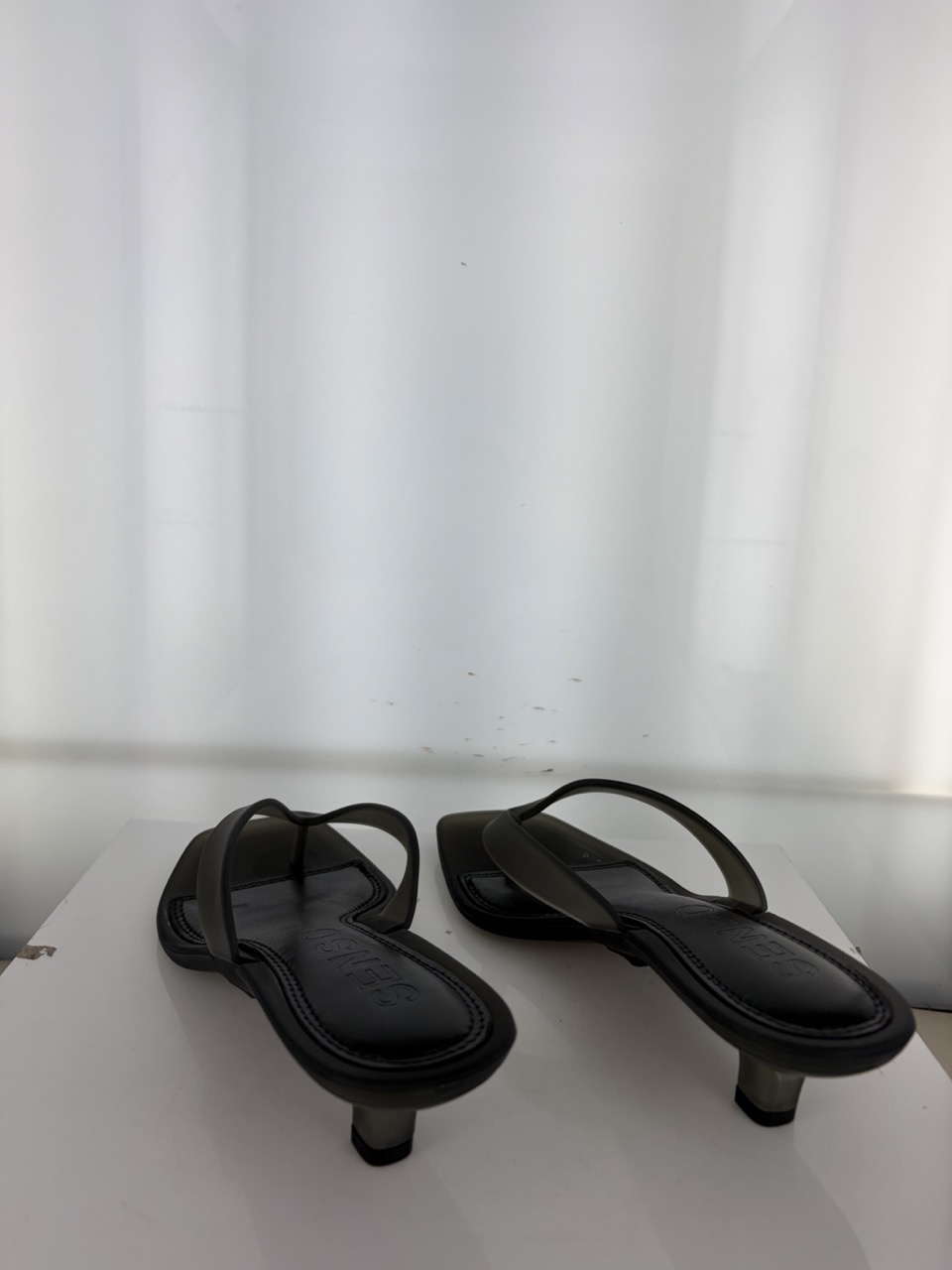 Sonya - Size 36 (Sample)