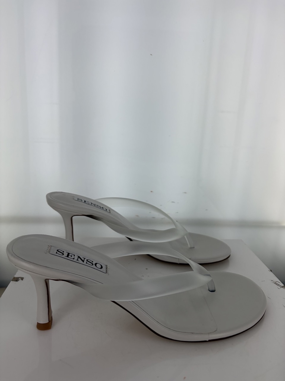 Flowe - Size 38 (Sample)