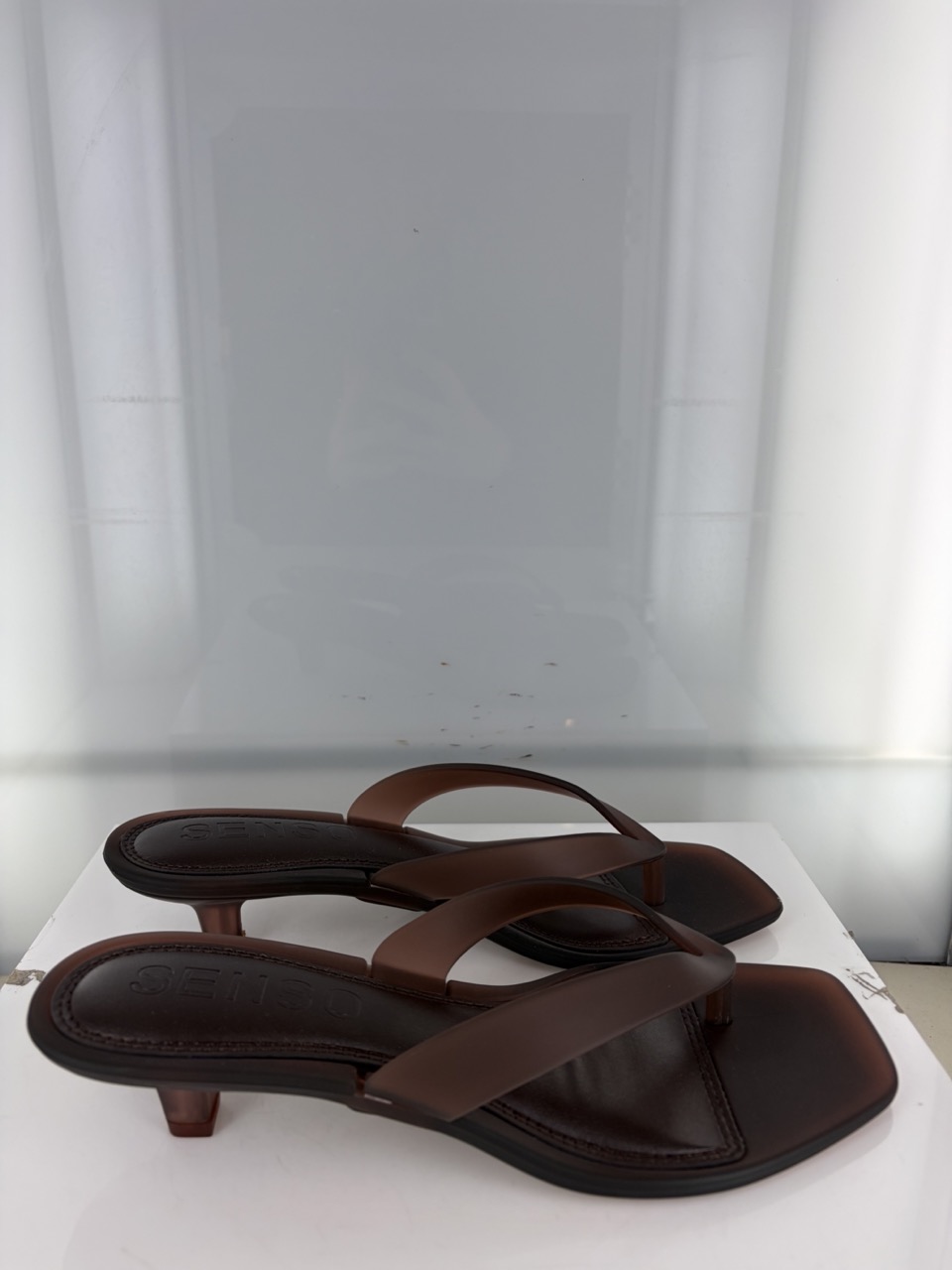 Sonya - Size 38 (Sample)